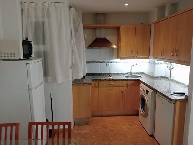 1 bedroom Flat for rent in Seville city - € 750 (Ref: 9228619)