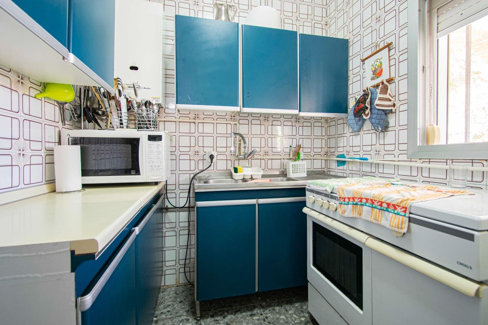 6 soveværelse Villa til salg i Carmona med swimmingpool garage - € 262.000 (Ref: 9232638)