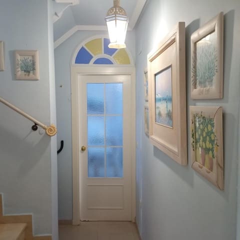 5 slaapkamer Rijtjeshuis te koop in Isla Cristina - € 220.000 (Ref: 9240024)