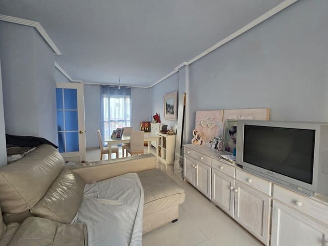 5 slaapkamer Rijtjeshuis te koop in Isla Cristina - € 220.000 (Ref: 9240024)