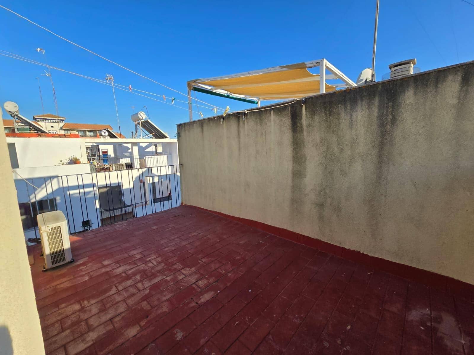 5 soveværelse Rækkehus til salg i Isla Cristina - € 220.000 (Ref: 9240024)