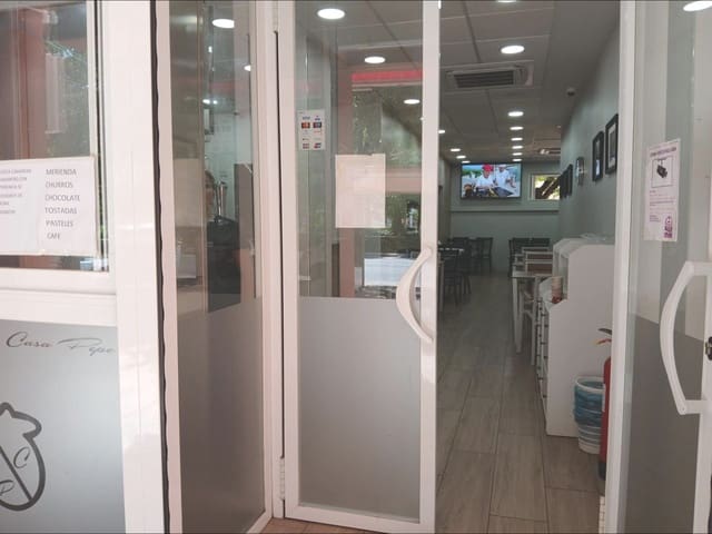 Gewerbe zu verkaufen in Sevilla Stadt - 60.000 € (Ref: 9243002)