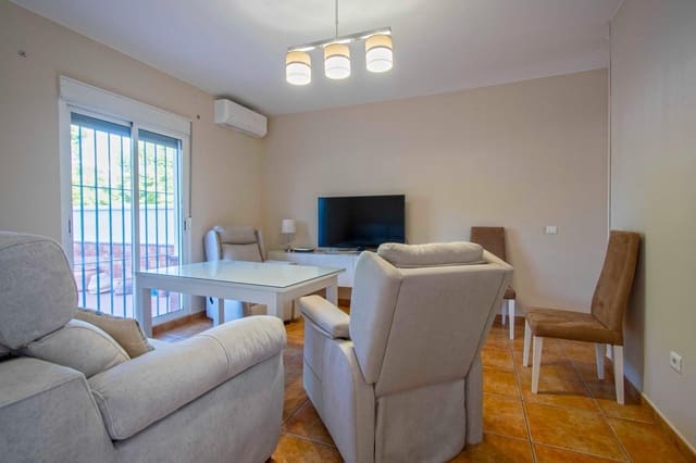 4 makuuhuone Omakotitalo myytävänä paikassa Utrera - 247 000 € (Ref: 9243007)