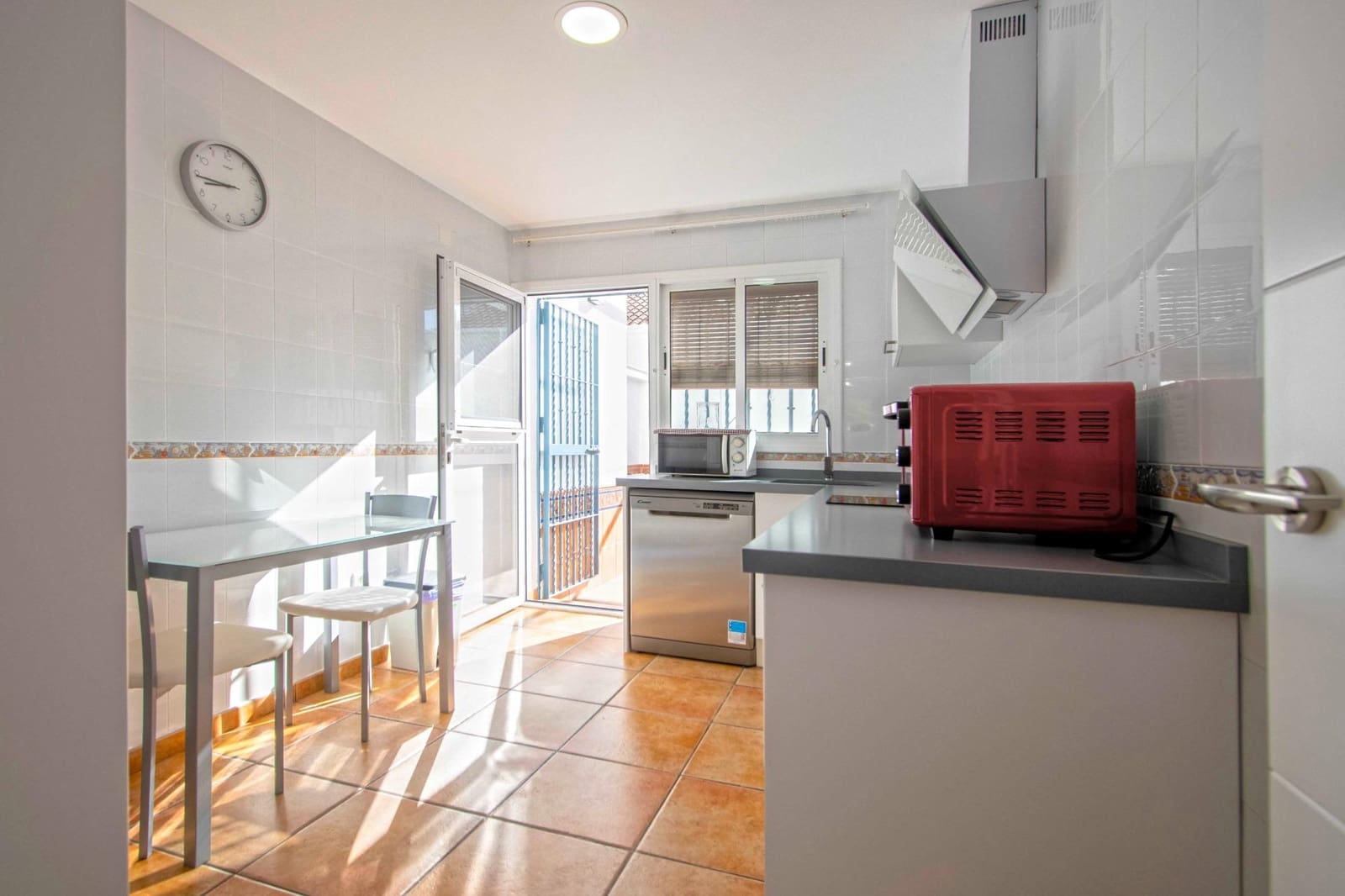 4 soveværelse Byhus til salg i Utrera - € 247.000 (Ref: 9243007)