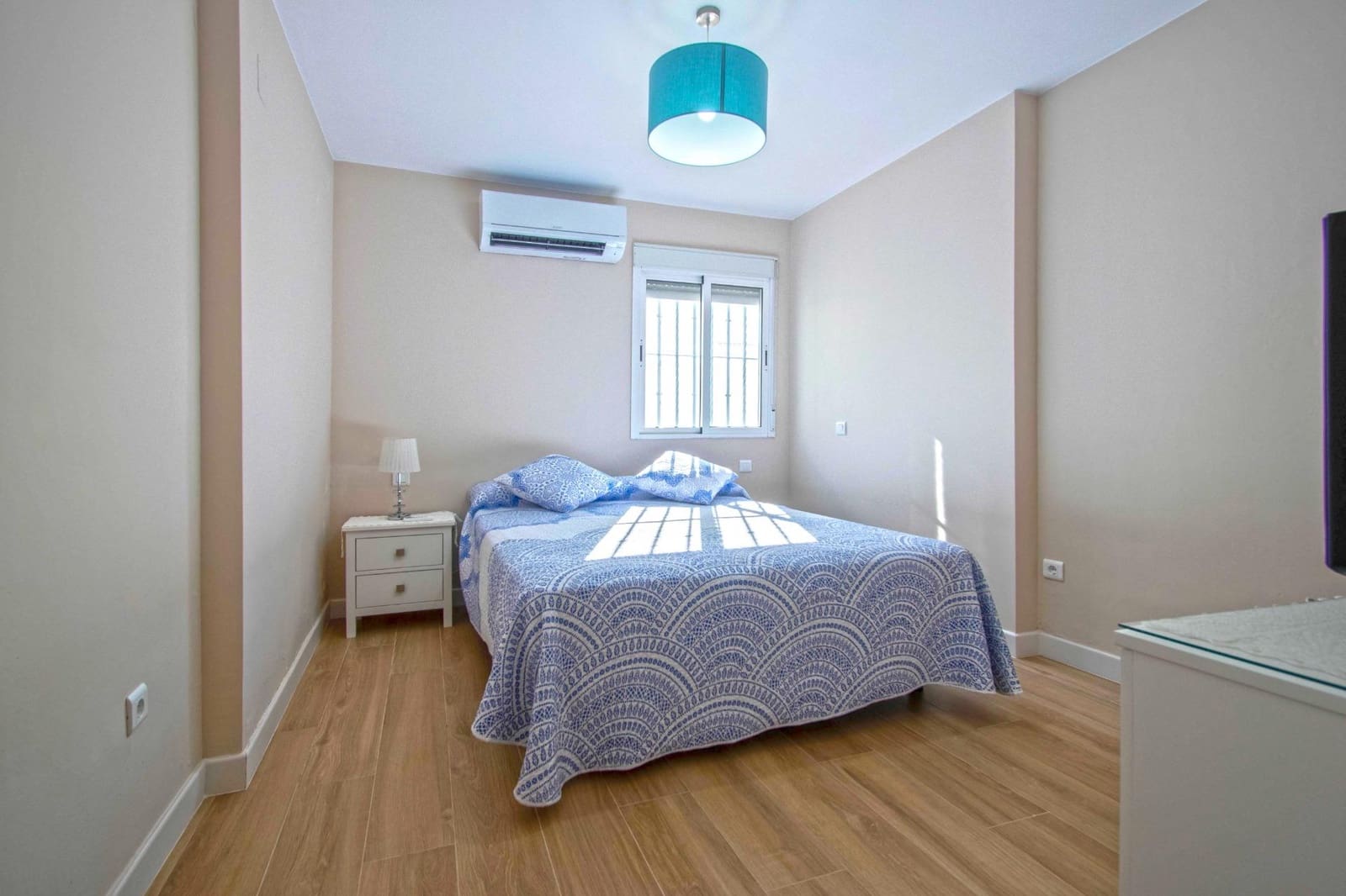 4 soveværelse Byhus til salg i Utrera - € 247.000 (Ref: 9243007)