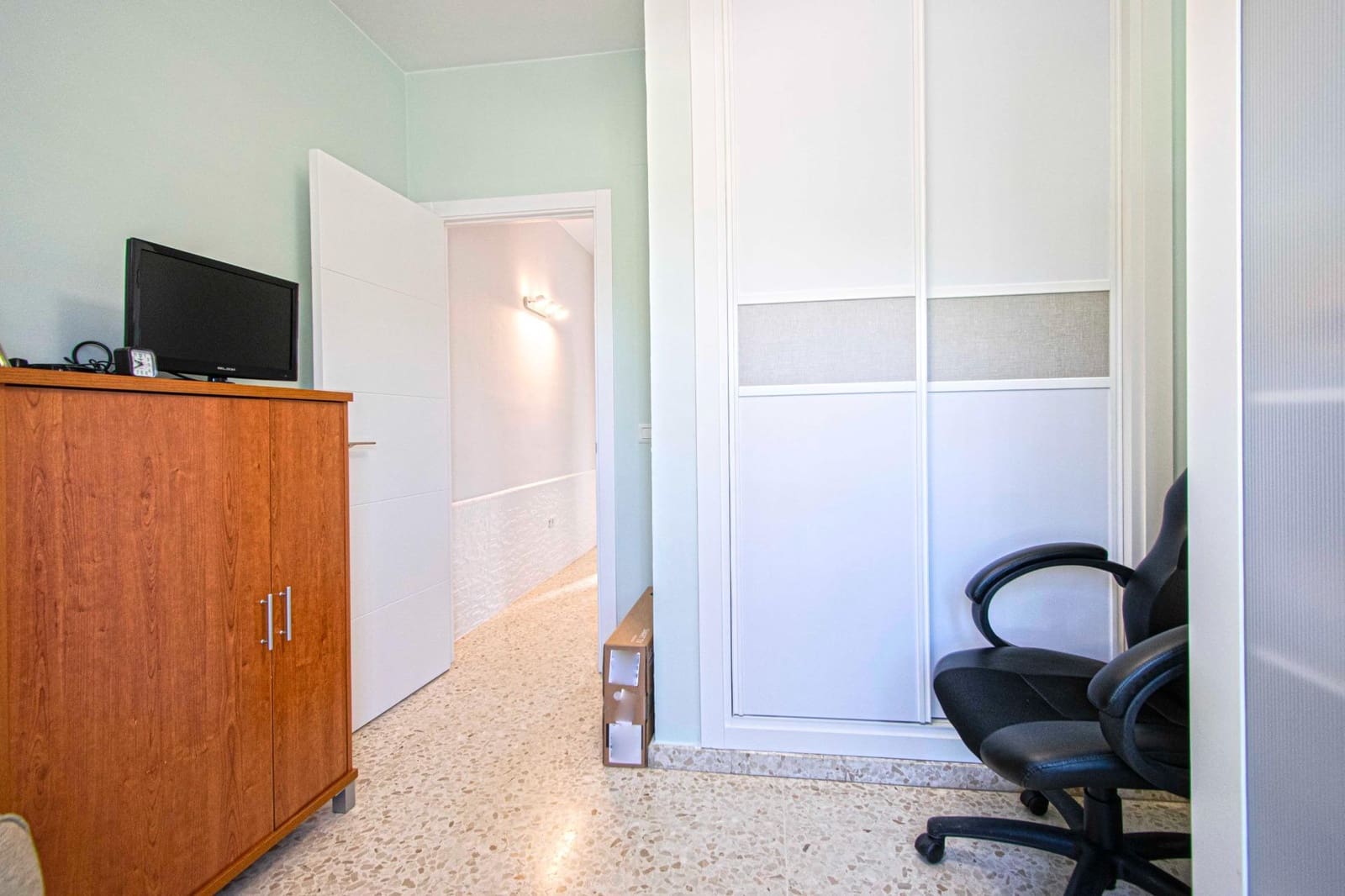 4 soveværelse Byhus til salg i Utrera - € 247.000 (Ref: 9243007)