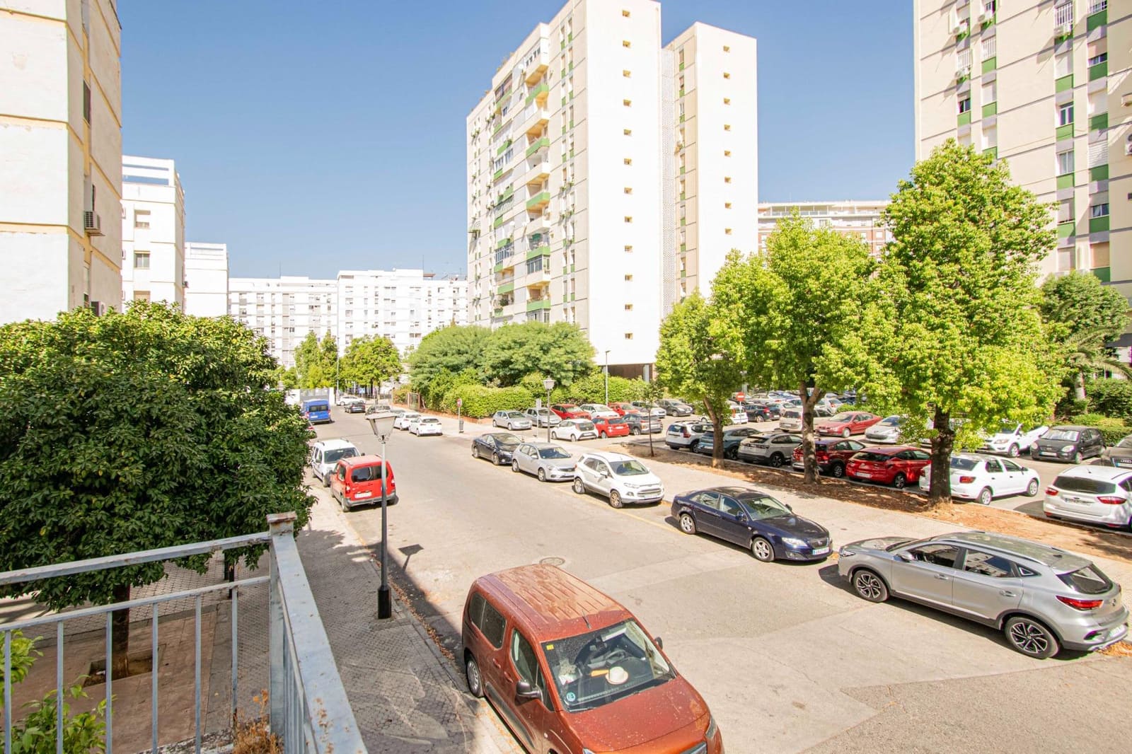 Piso de 4 habitaciones en Sevilla ciudad en venta - 255.000 € (Ref: 9247343)