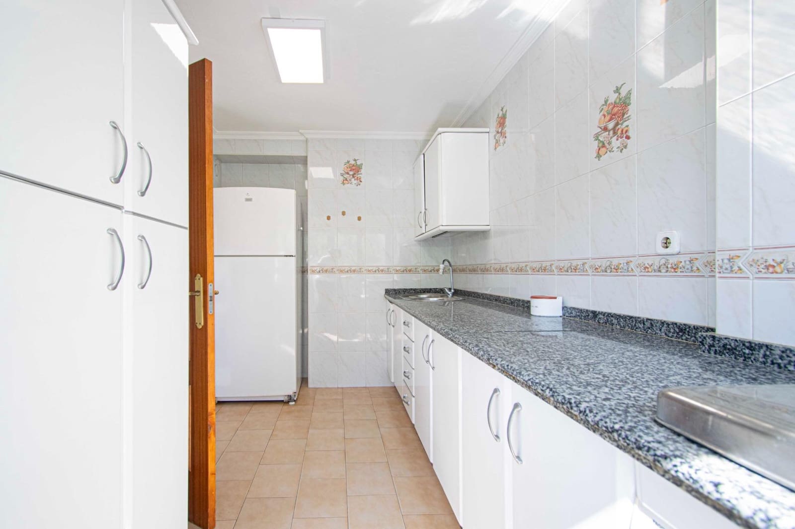 4 soveværelse Lejlighed til salg i Sevilla by - € 232.500 (Ref: 9247343)