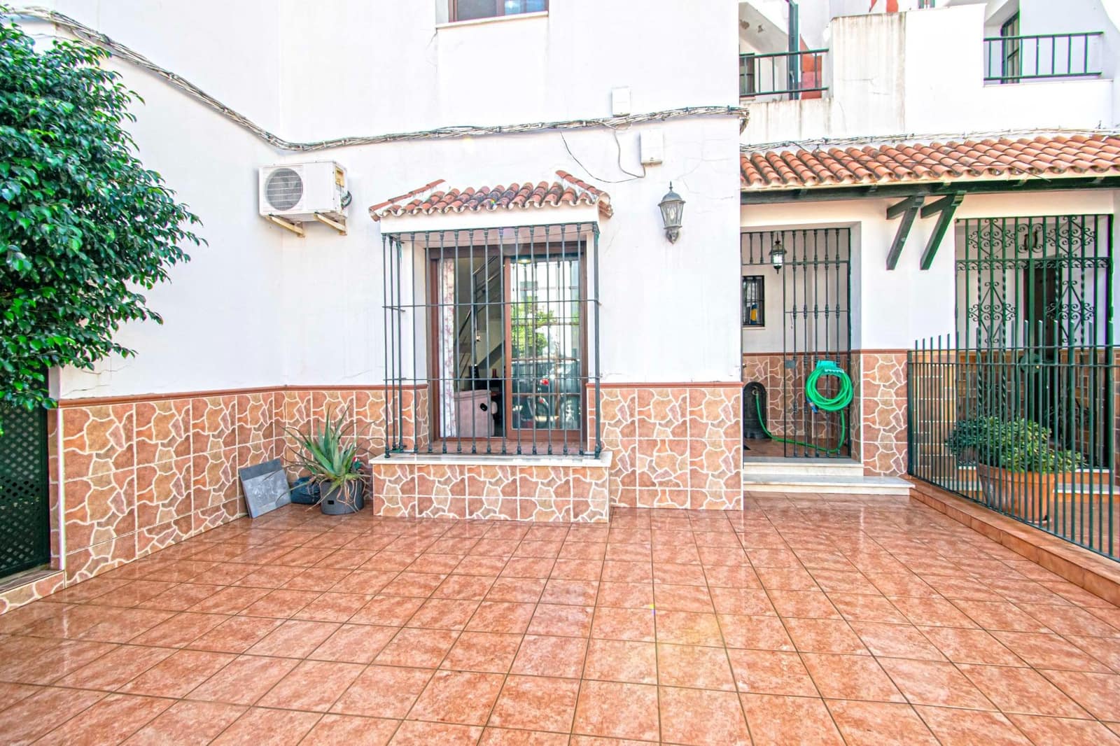 4 soverom Hus til salgs i Sevilla by - € 495 000 (Ref: 9252064)