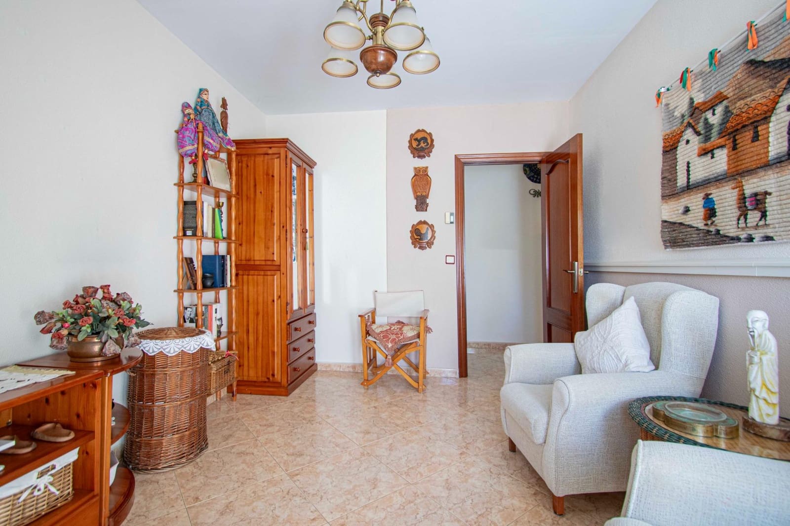 8 soveværelse Villa til salg i Montequinto med swimmingpool garage - € 850.000 (Ref: 9252065)