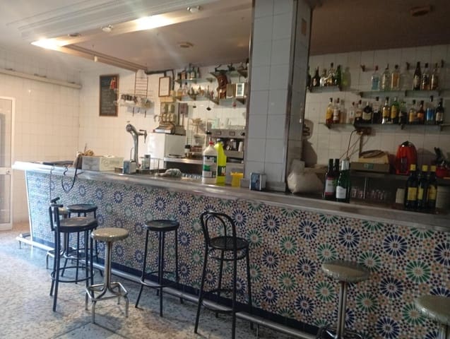 Erhverv til salg i Bellavista, Sevilla by - € 98.500 (Ref: 9255334)