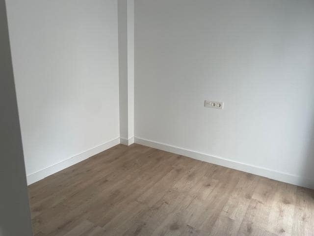 3 soveværelse Rækkehus til salg i Tomares med swimmingpool - € 310.000 (Ref: 9255337)