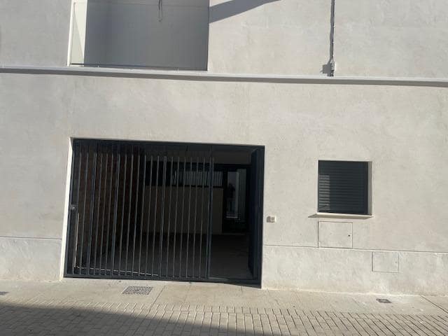 3 soveværelse Rækkehus til salg i Tomares med swimmingpool - € 310.000 (Ref: 9255337)