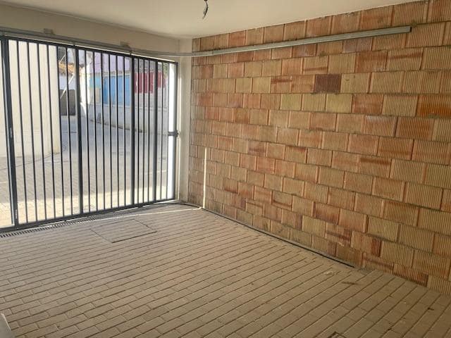 3 soveværelse Rækkehus til salg i Tomares med swimmingpool - € 310.000 (Ref: 9255337)