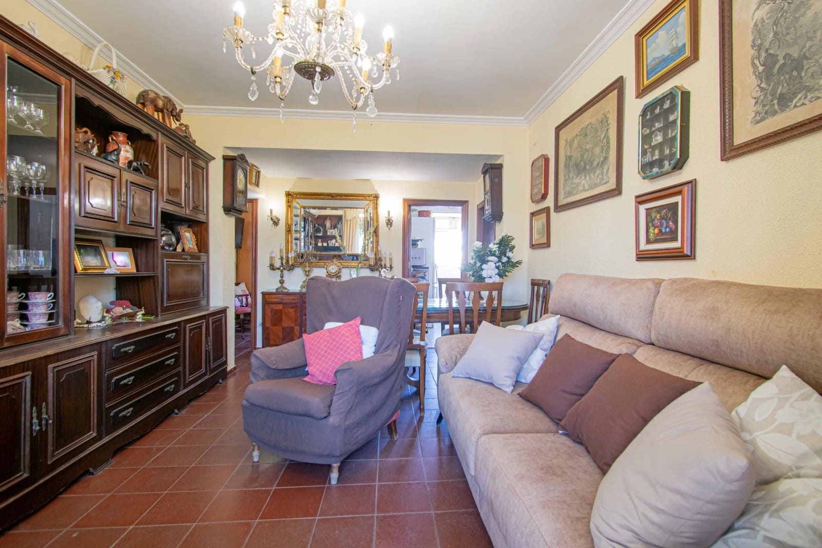 3 soveværelse Lejlighed til salg i Sevilla by - € 240.000 (Ref: 9257359)