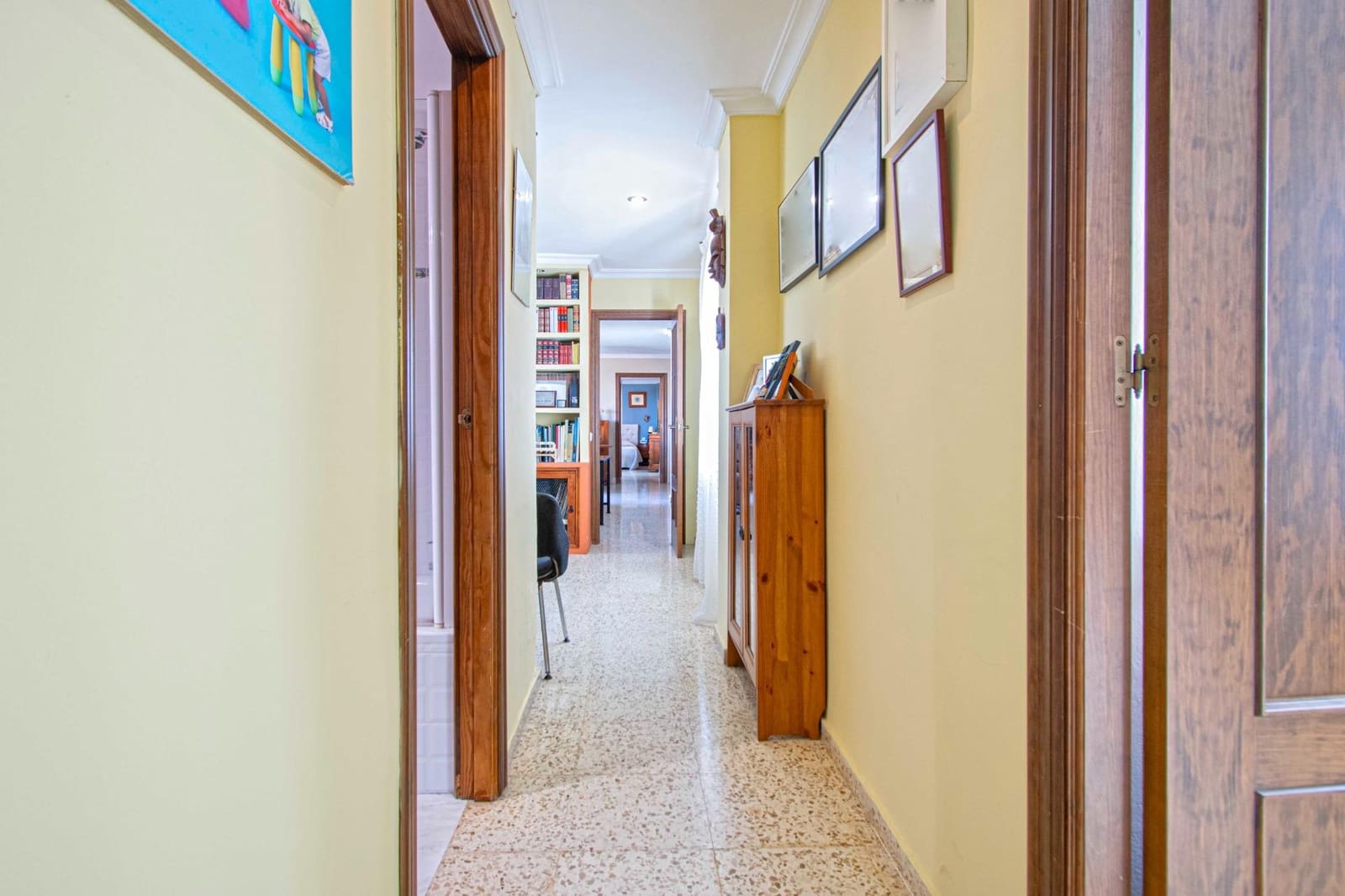 4 sypialnia Mieszkanie na sprzedaż w Miasto Sewilla - 239 900 € (Ref: 9262662)