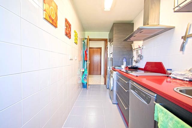 4 soveværelse Lejlighed til salg i Sevilla by med garage - € 320.000 (Ref: 9264623)