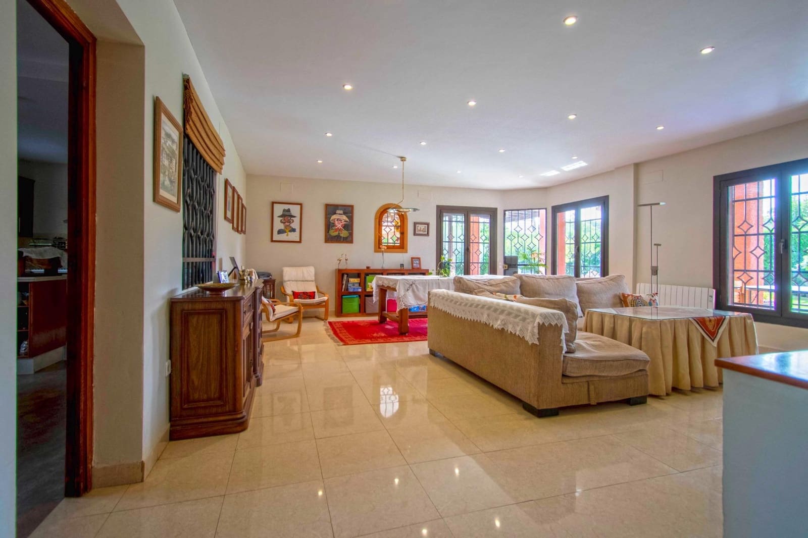 4 soverom Villa til salgs i Mairena del Aljarafe med svømmebasseng - € 735 000 (Ref: 9264627)