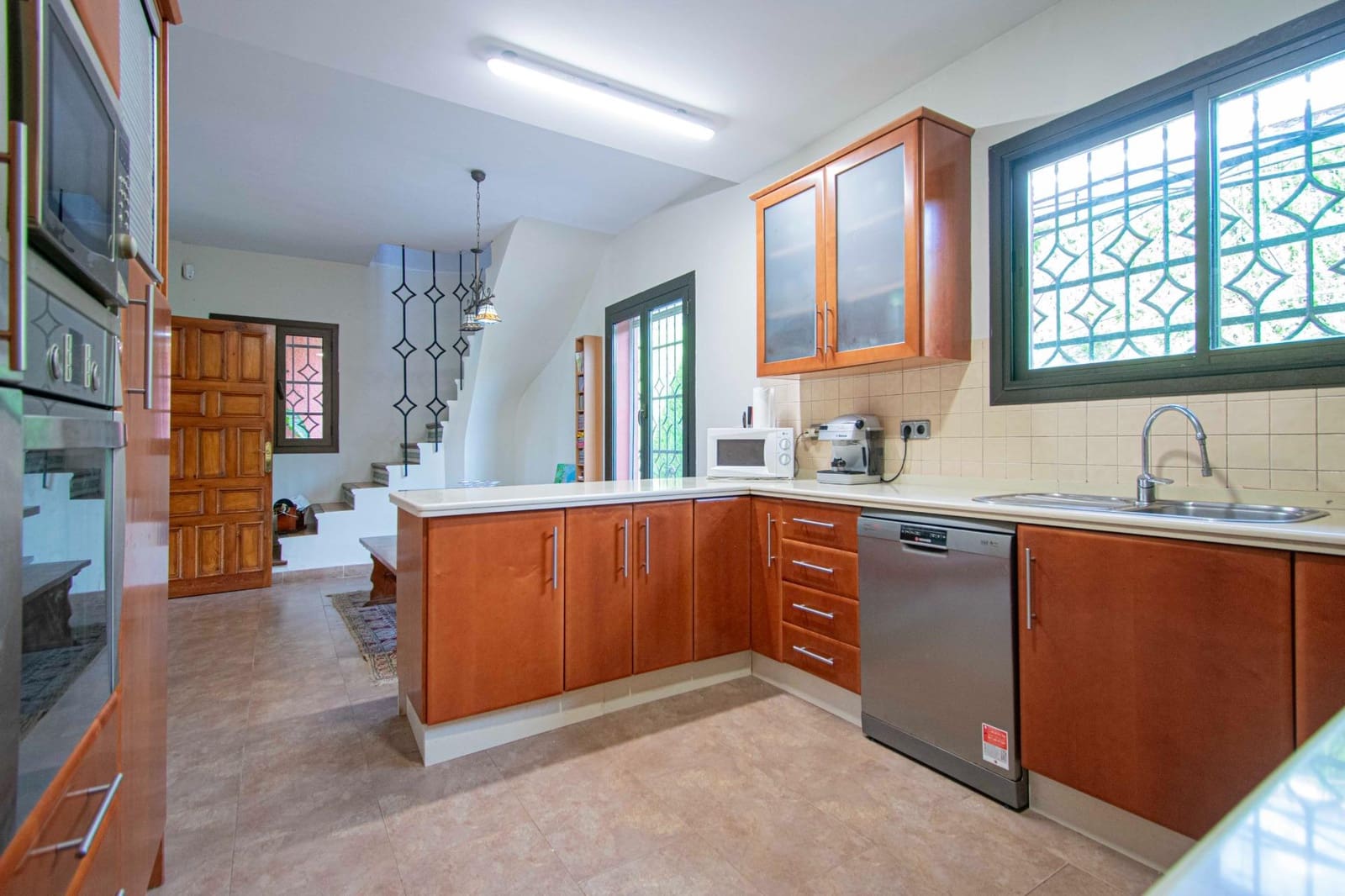 4 soverom Villa til salgs i Mairena del Aljarafe med svømmebasseng - € 735 000 (Ref: 9264627)