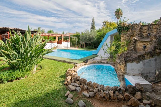 4 chambre Villa/Maison à vendre à Mairena del Aljarafe avec piscine - 735 000 € (Ref: 9264627)