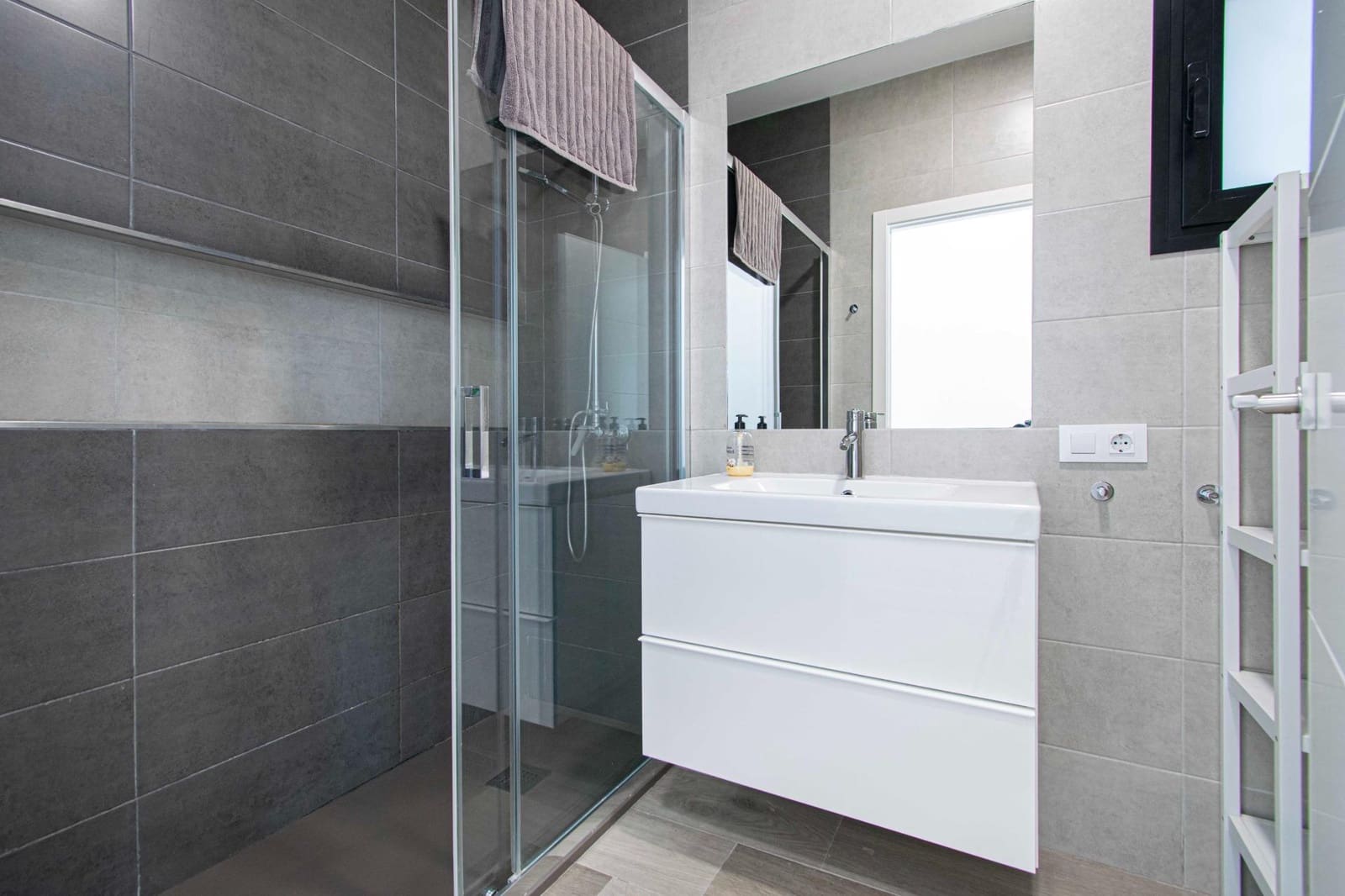 3 camera da letto Villa in vendita in Sanlucar la Mayor con piscina - 298.000 € (Rif: 9272671)