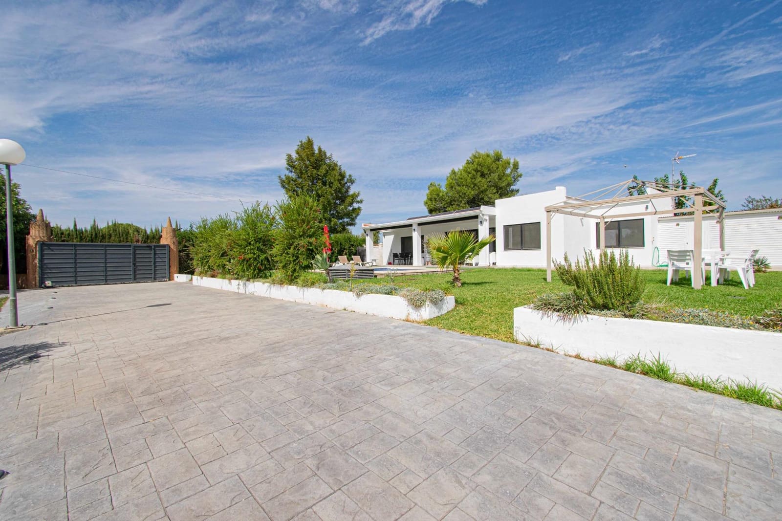 3 camera da letto Villa in vendita in Sanlucar la Mayor con piscina - 298.000 € (Rif: 9272671)