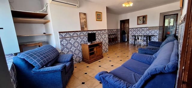 3 slaapkamer Flat te koop in Hinojosa del Valle - € 37.500 (Ref: 9272672)
