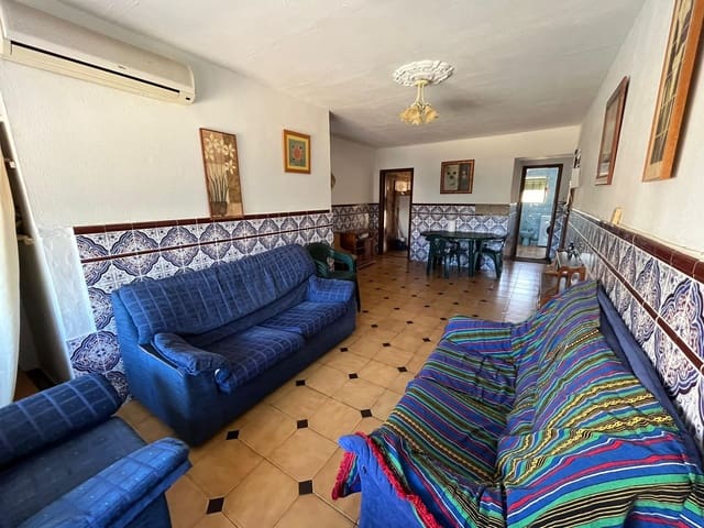 3 slaapkamer Flat te koop in Hinojosa del Valle - € 37.500 (Ref: 9272672)