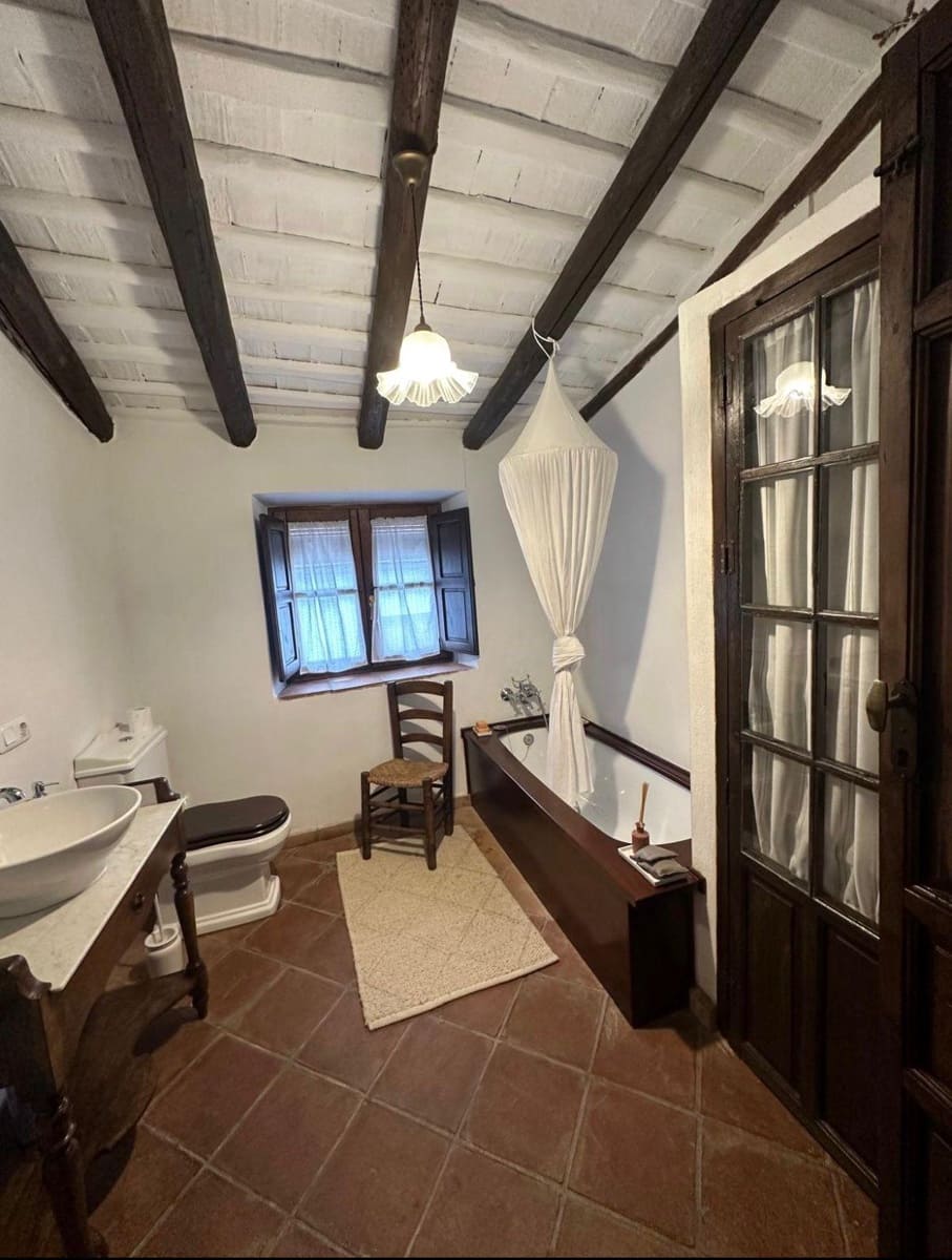 3 quarto Casa em Banda para venda em Cazalla de la Sierra com piscina garagem - 275 000 € (Ref: 9294423)