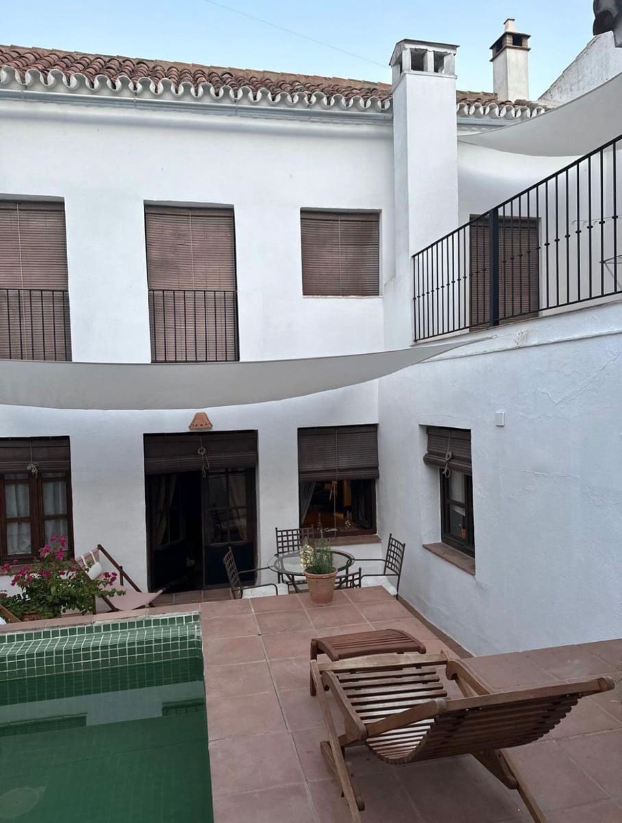 3 quarto Casa em Banda para venda em Cazalla de la Sierra com piscina garagem - 275 000 € (Ref: 9294423)