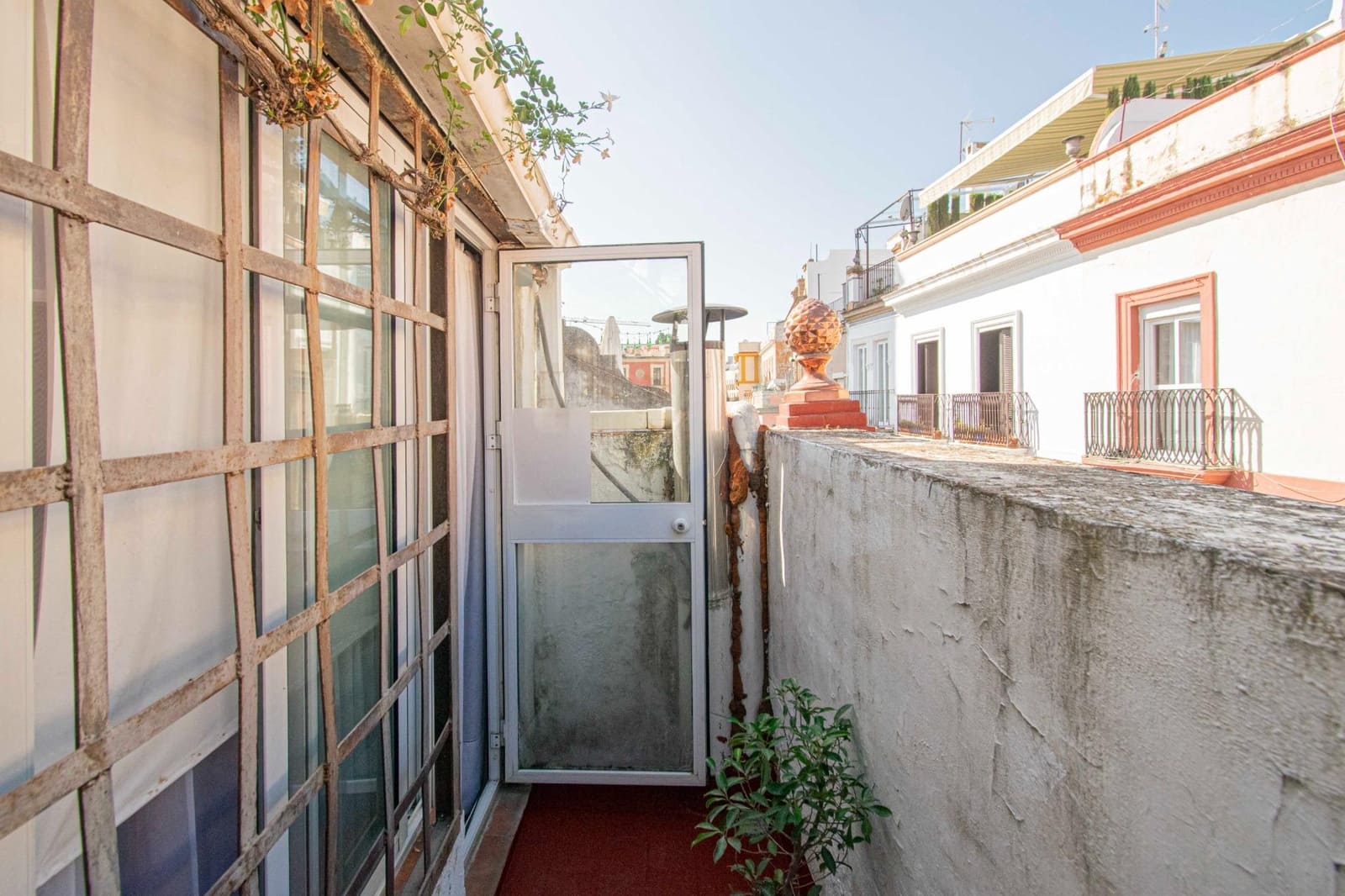 3 soveværelse Byhus til salg i Sevilla by - € 548.000 (Ref: 9294424)