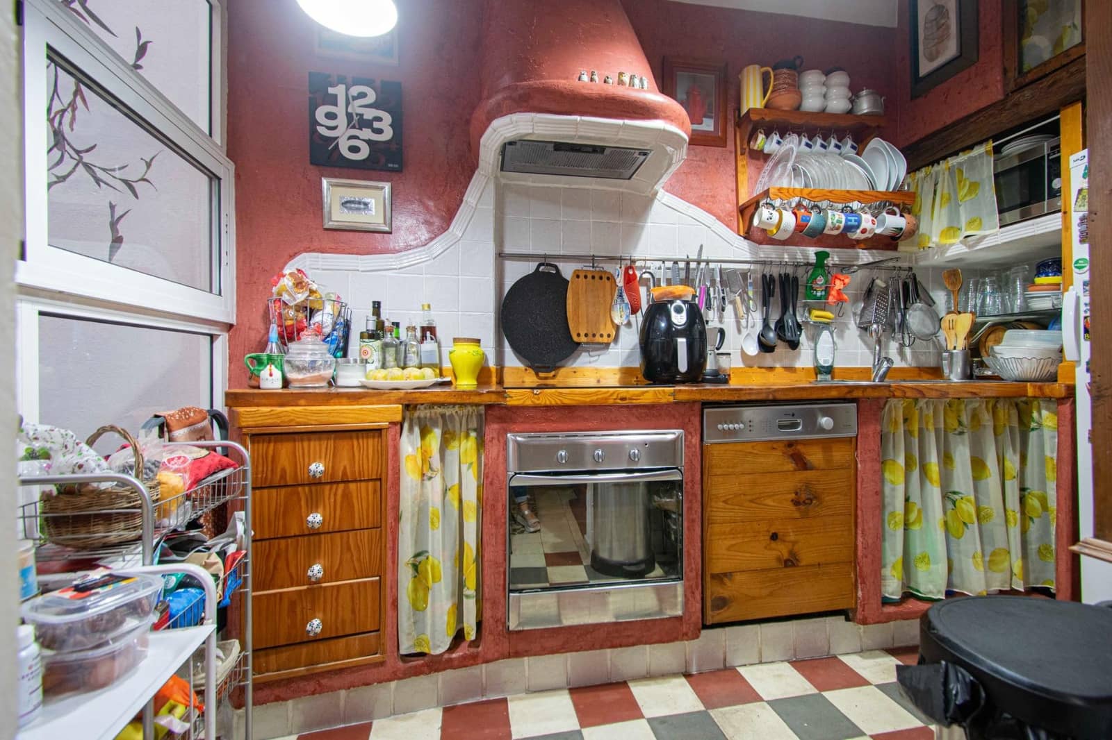 3 soveværelse Byhus til salg i Sevilla by - € 548.000 (Ref: 9294424)