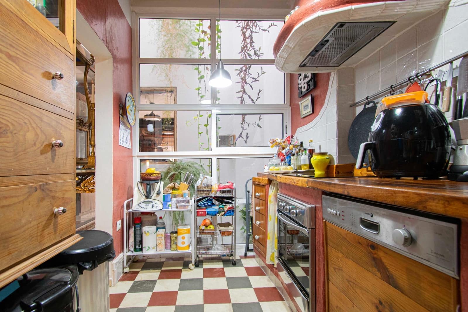 3 soveværelse Byhus til salg i Sevilla by - € 548.000 (Ref: 9294424)