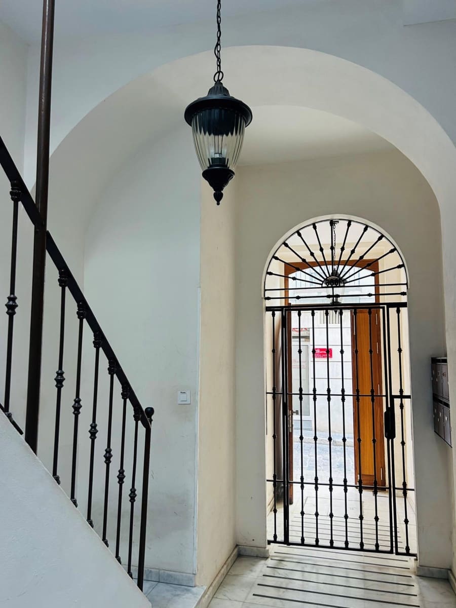 2 sypialnia Apartament na sprzedaż w Miasto Sewilla - 320 000 € (Ref: 9296956)