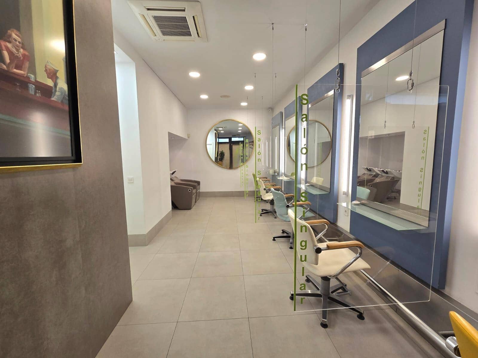 Erhverv til leje i Sevilla by - € 1.200 (Ref: 9296957)