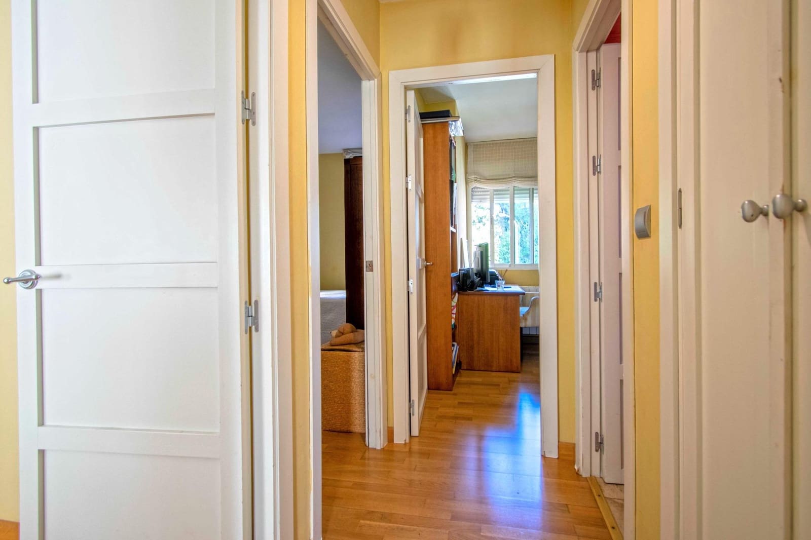 3 bedroom Flat for sale in Seville city - € 370,000 (Ref: 9301089)