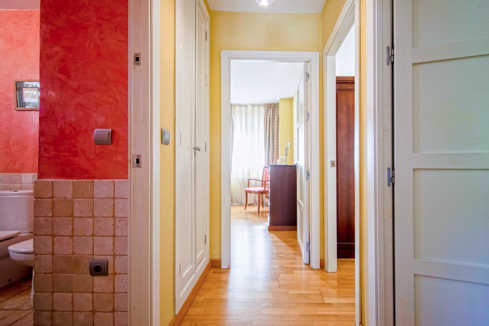 3 bedroom Flat for sale in Seville city - € 370,000 (Ref: 9301089)