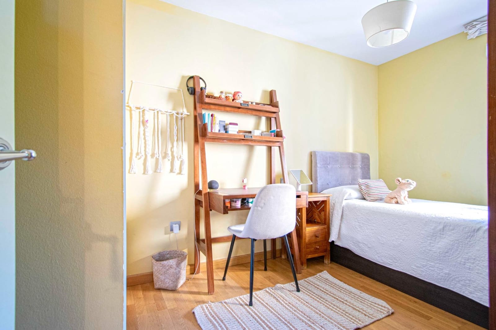 3 bedroom Flat for sale in Seville city - € 370,000 (Ref: 9301089)