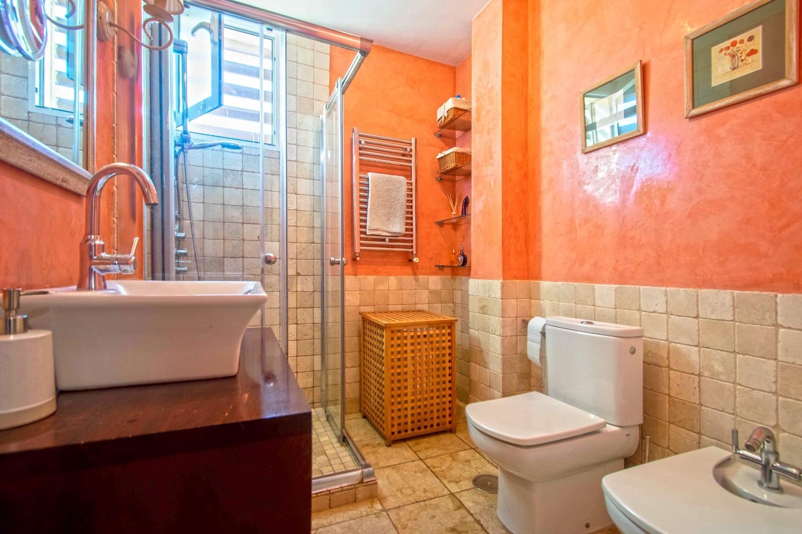 3 bedroom Flat for sale in Seville city - € 370,000 (Ref: 9301089)