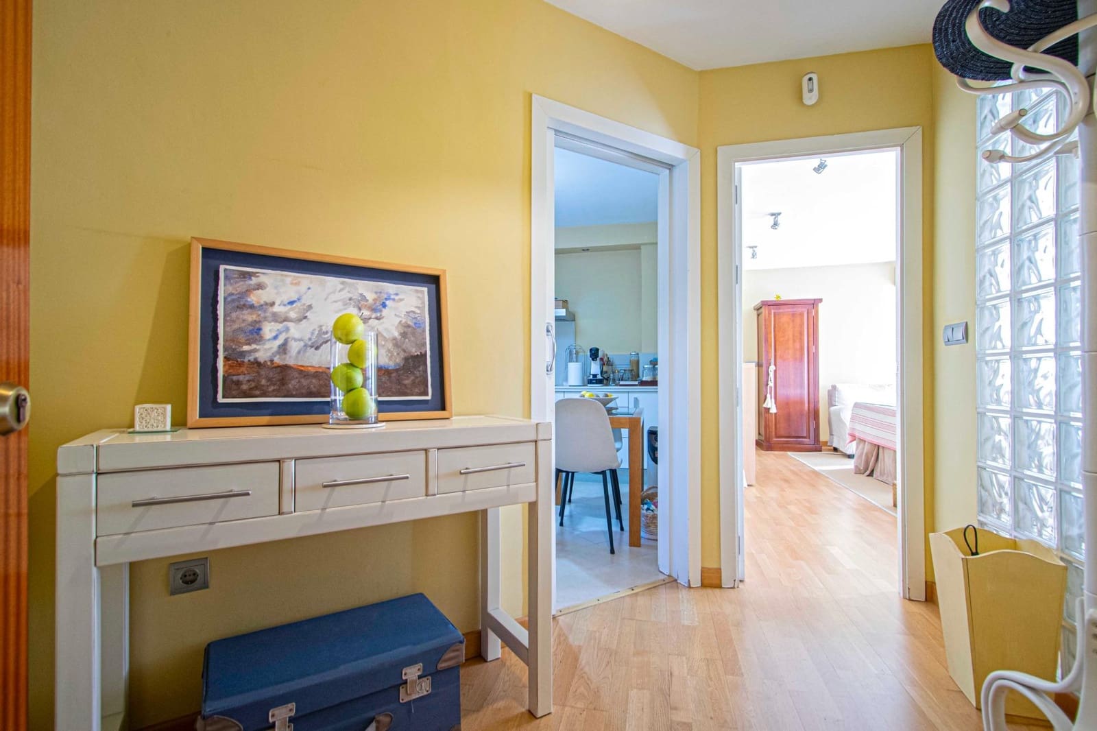3 bedroom Flat for sale in Seville city - € 370,000 (Ref: 9301089)