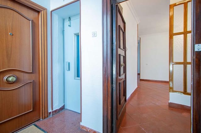 3 slaapkamer Flat te koop in Sevilla stad - € 350.000 (Ref: 9310936)