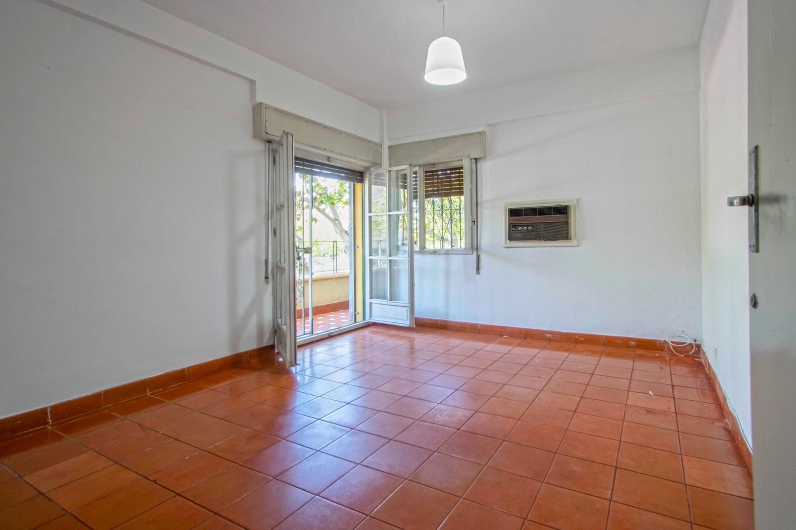 3 soveværelse Lejlighed til salg i Sevilla by - € 350.000 (Ref: 9310936)