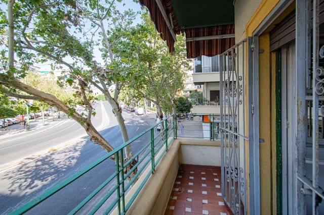 3 slaapkamer Flat te koop in Sevilla stad - € 350.000 (Ref: 9310936)