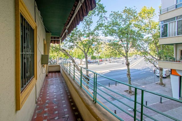 3 slaapkamer Flat te koop in Sevilla stad - € 350.000 (Ref: 9310936)