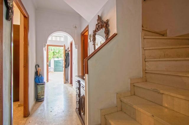 4 soverom Villa til salgs i Sevilla by - € 595 000 (Ref: 9312938)