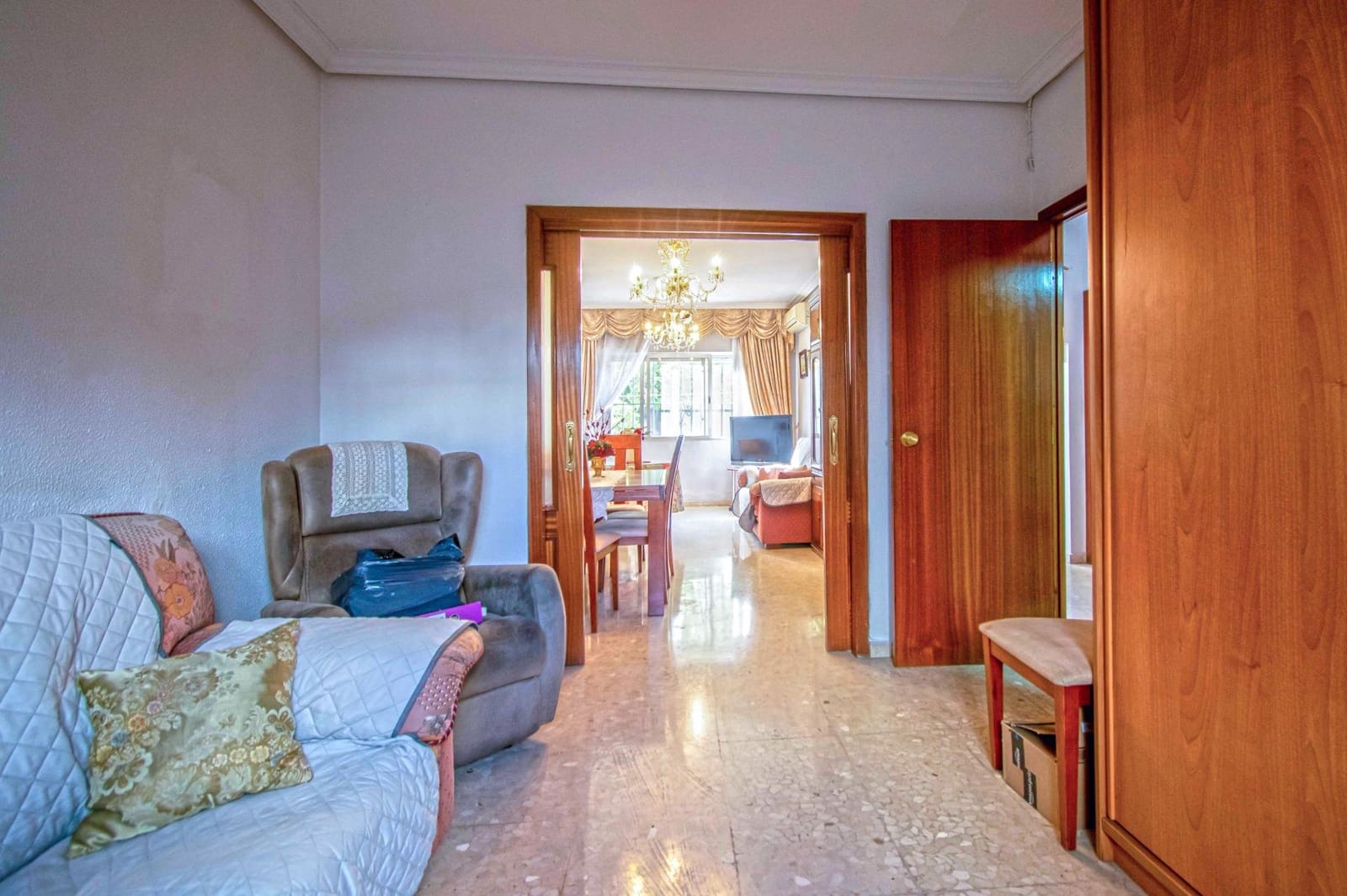 4 soveværelse Villa til salg i Sevilla by - € 595.000 (Ref: 9312938)