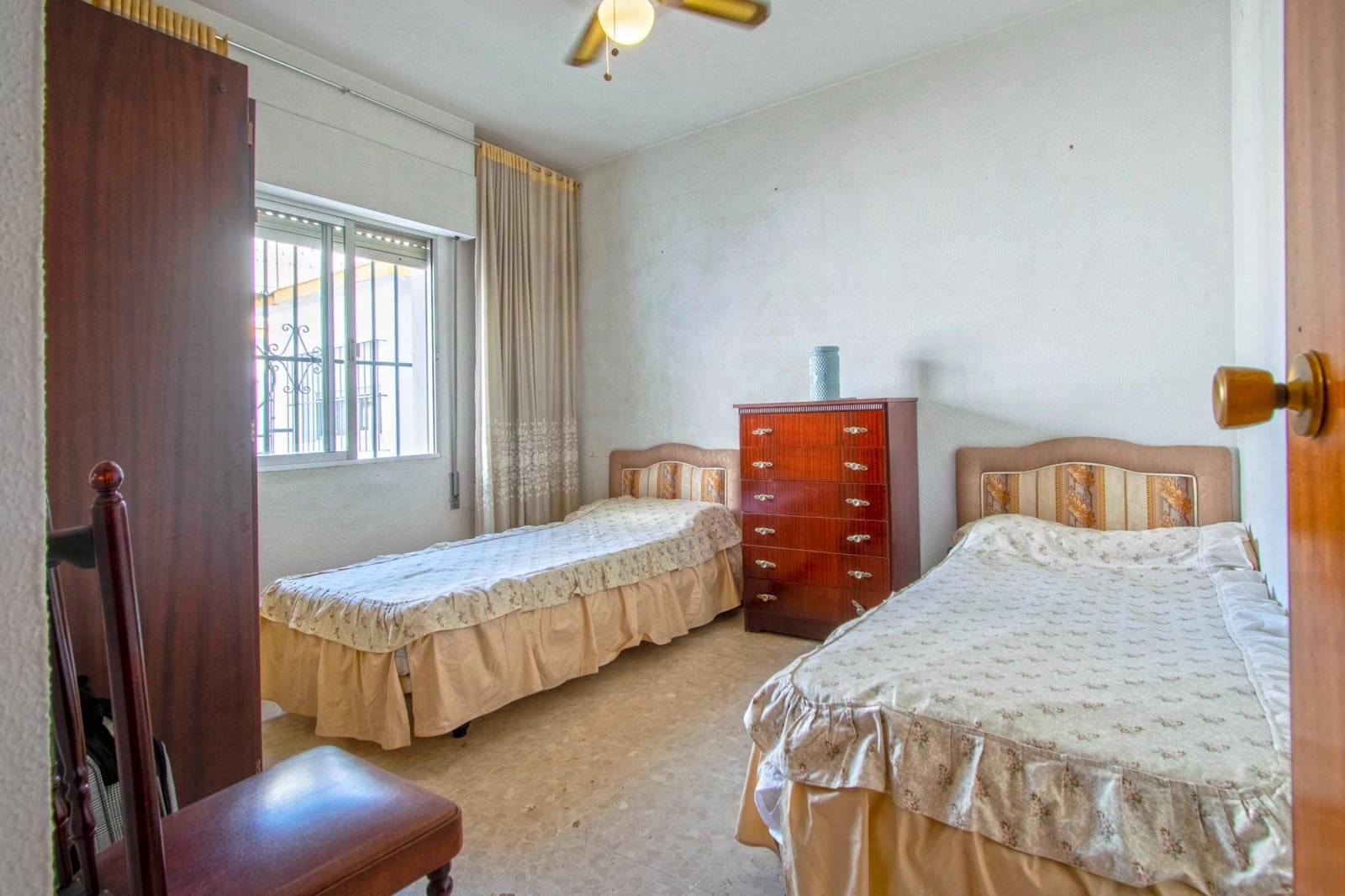 4 soveværelse Villa til salg i Sevilla by - € 595.000 (Ref: 9312938)