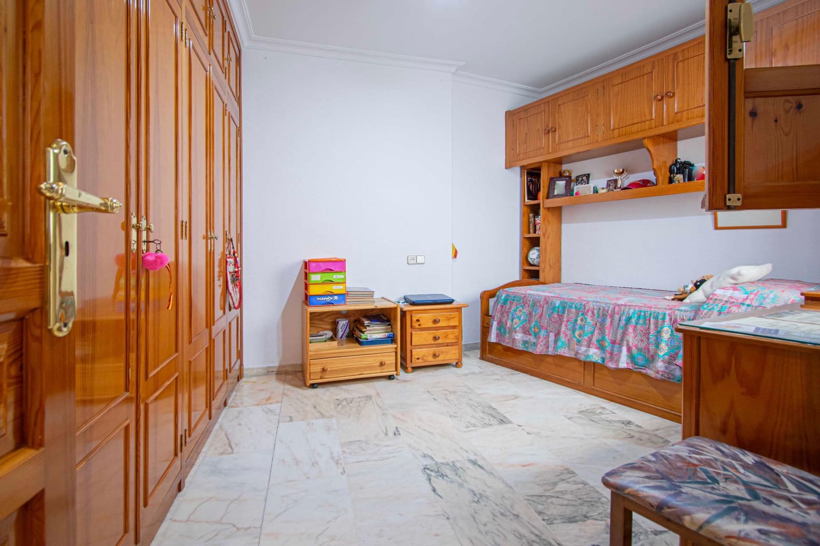 5 soveværelse Byhus til salg i Sevilla by med garage - € 766.300 (Ref: 9317896)