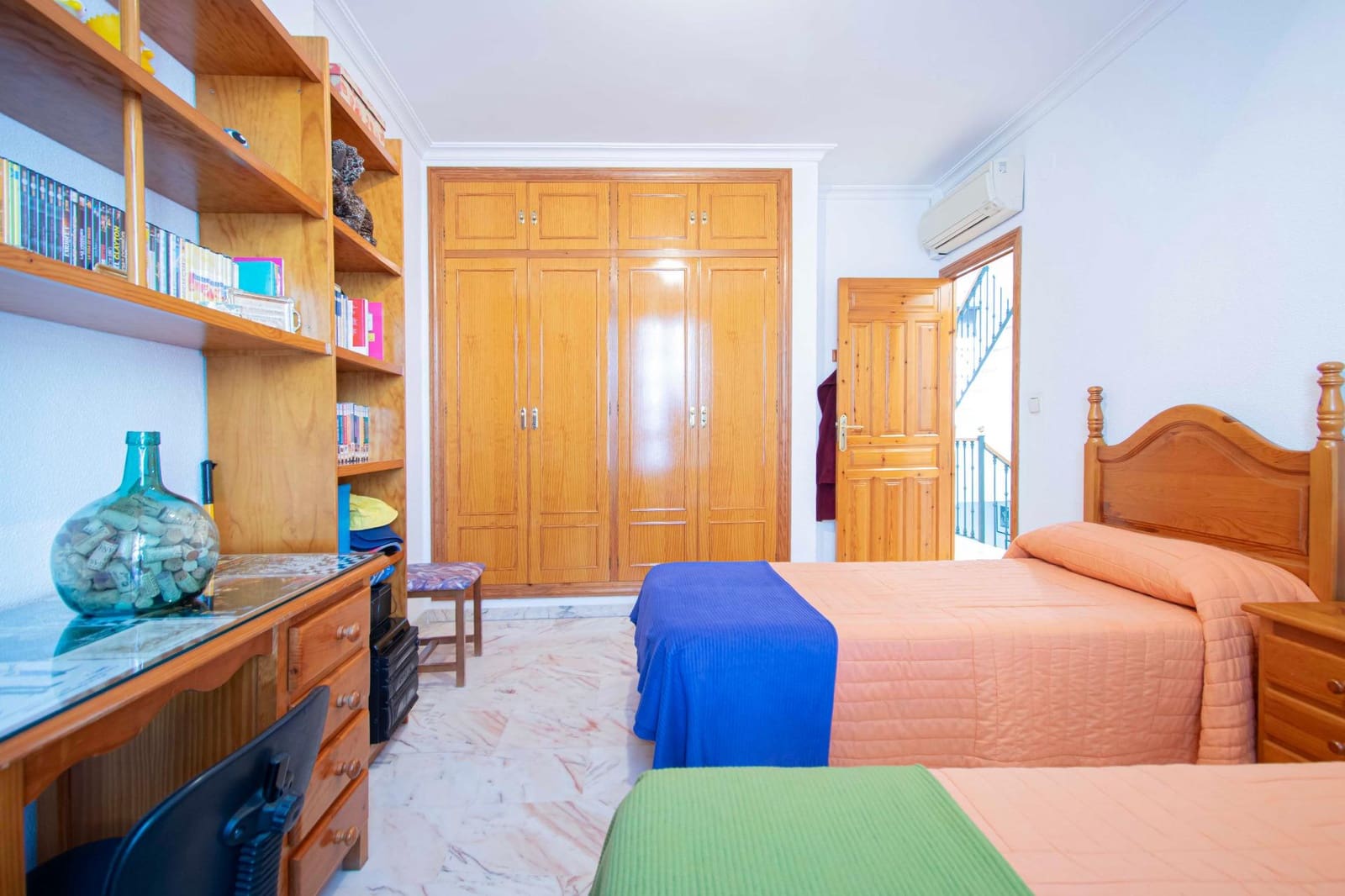 5 soveværelse Byhus til salg i Sevilla by med garage - € 766.300 (Ref: 9317896)