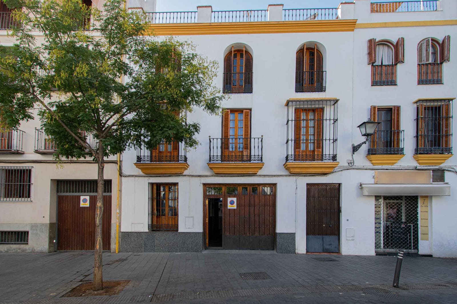 5 soveværelse Byhus til salg i Sevilla by med garage - € 766.300 (Ref: 9317896)